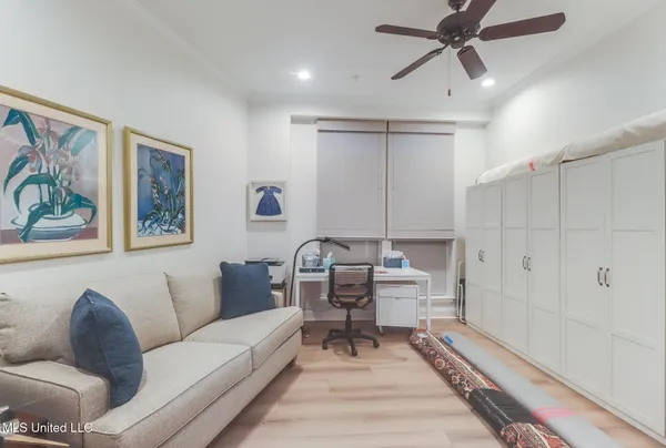 $595,000 | 1100 West Beach Boulevard, Unit 203, Pass Christian, MS 39571