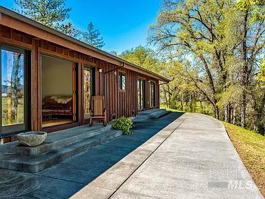 73001 Covelo Road Covelo, CA 95428 - Photo 24 of 98