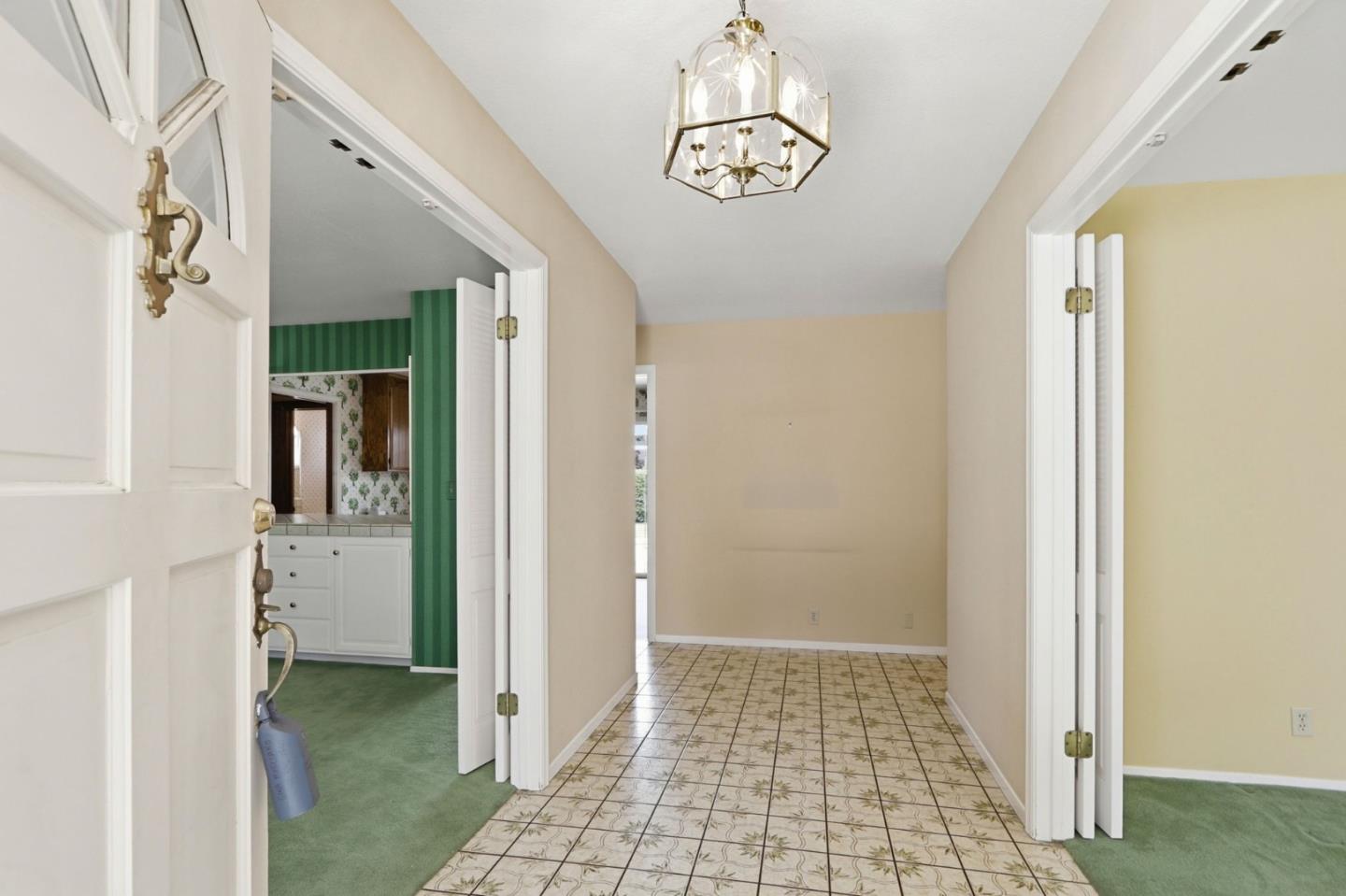 1369 Dry Creek Road San Jose, CA 95125 - Photo 5 of 30