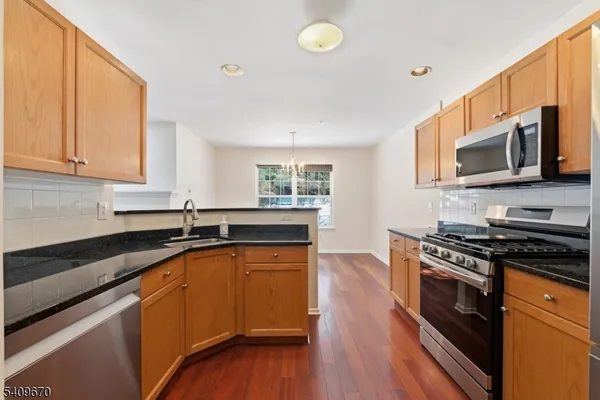 $3,400 | 402 Dalton Court, Denville, NJ 07834