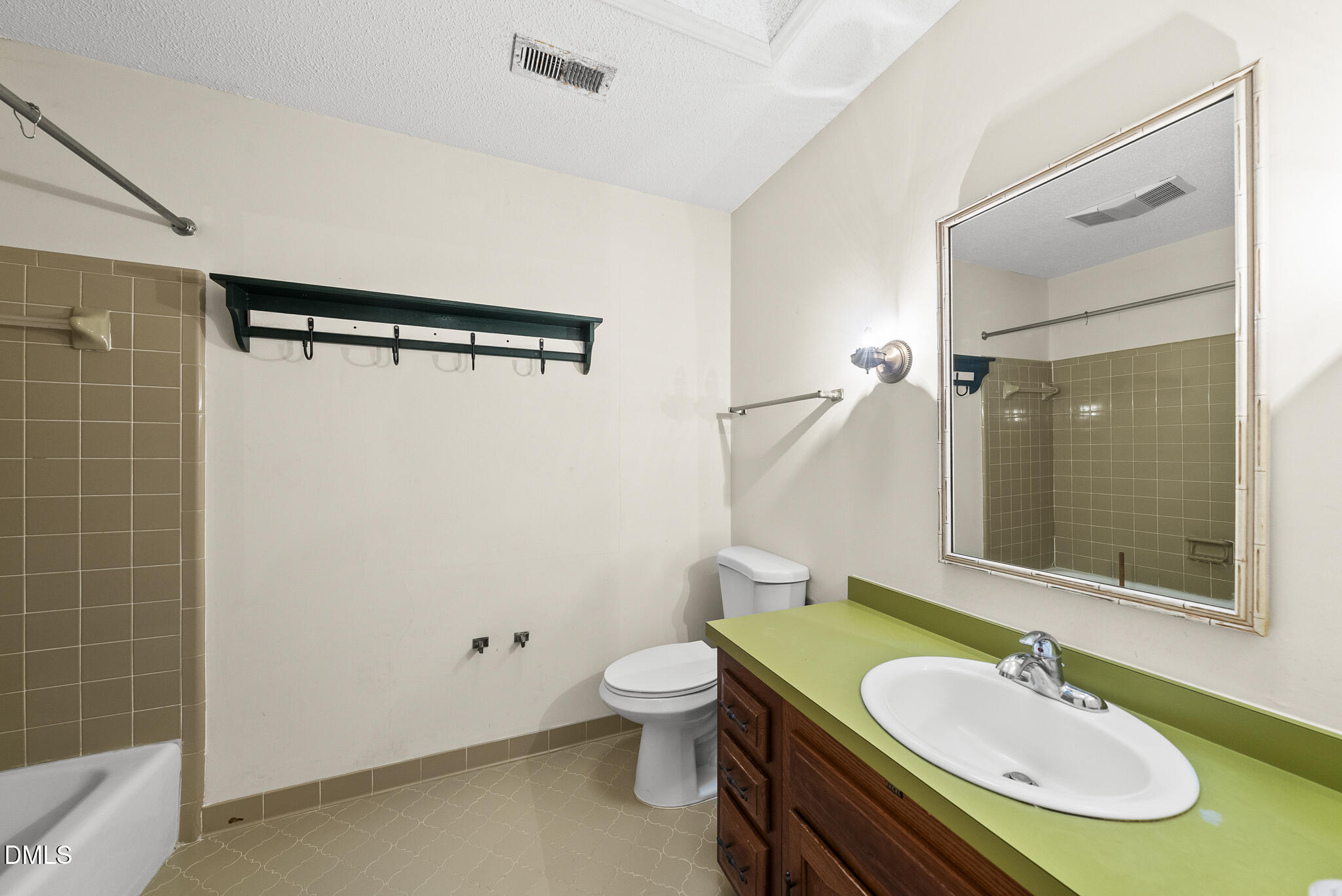 224 Carriage Trail Raleigh, NC 27614 - Photo 19 of 25 Secondary Full Bath
