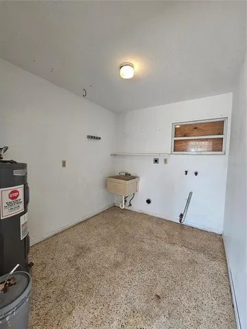 $350,000 | 6010 Nutmeg Avenue, Sarasota, FL 34231