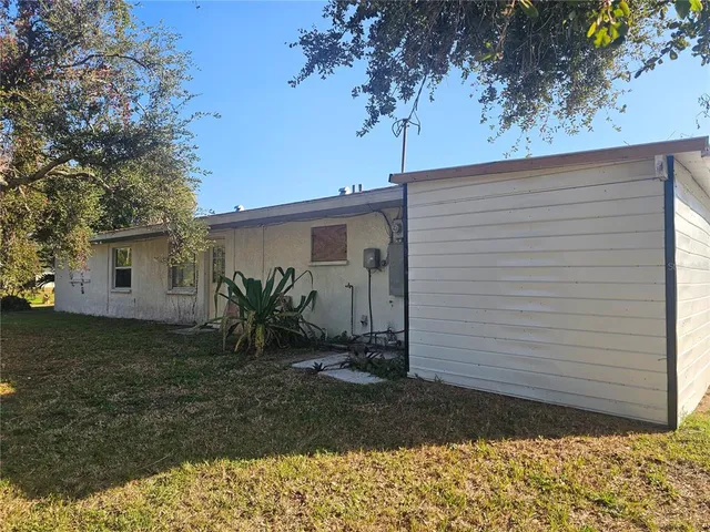 $350,000 | 6010 Nutmeg Avenue, Sarasota, FL 34231