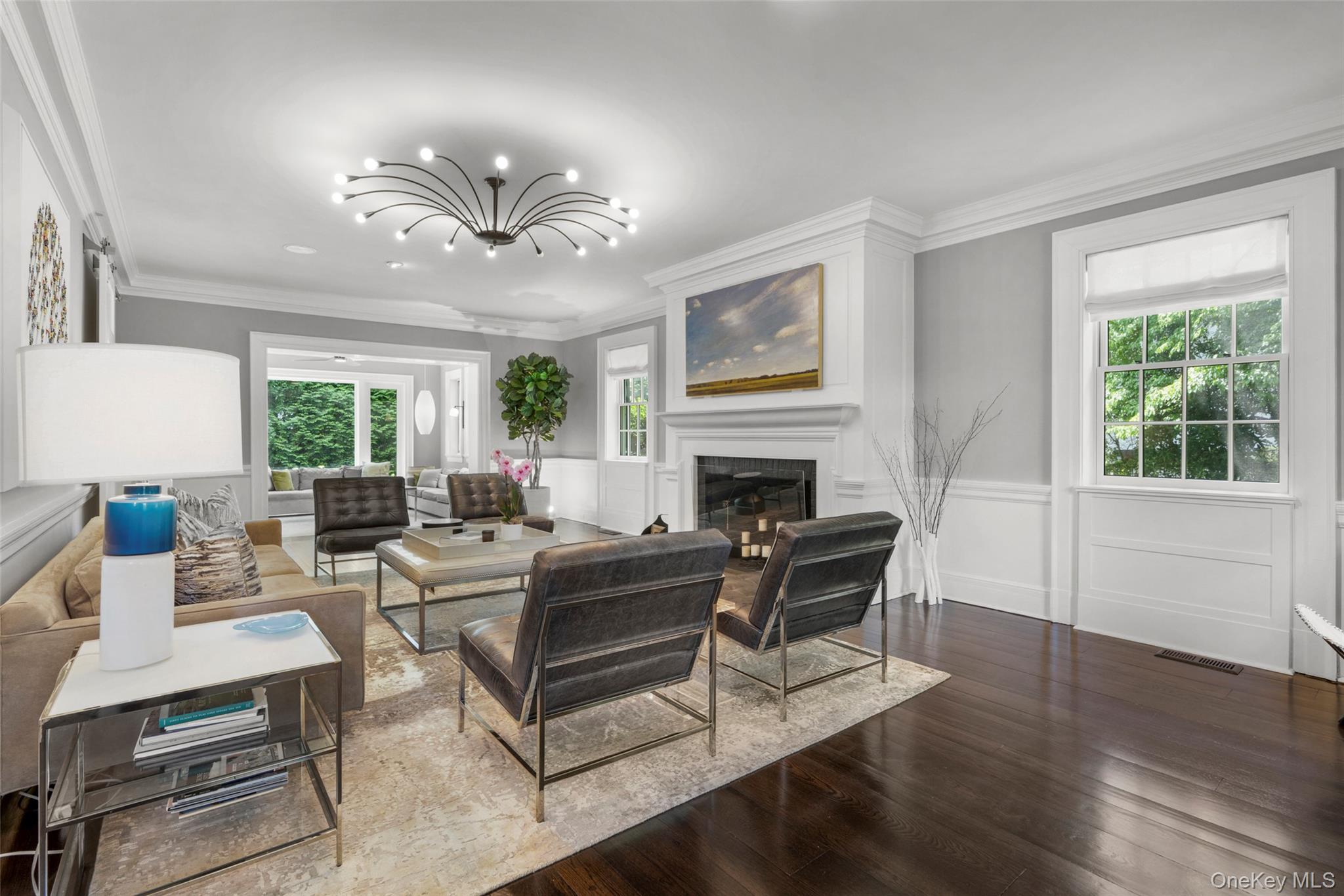 7 Rochelle Road Larchmont, NY 10538 - Photo 4 of 48