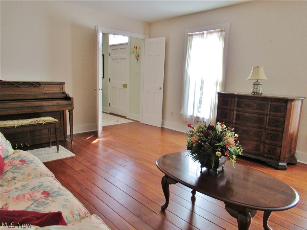 7373 Wolff Road Medina, OH 44256 - Photo 5 of 35 Gallery Image 5