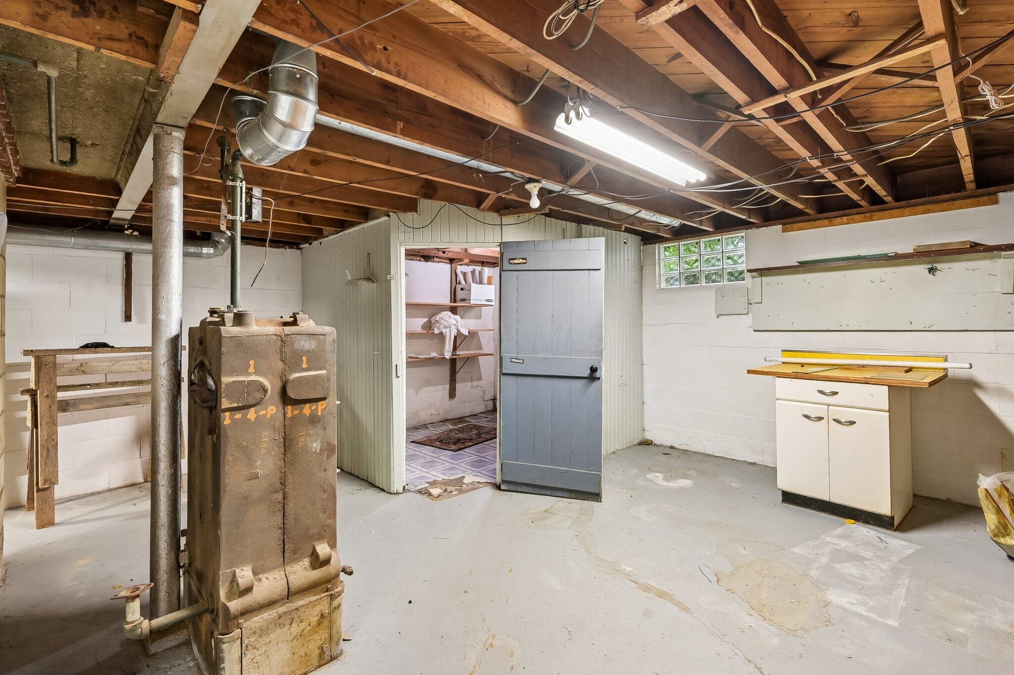 175 West Weisheimer Road Columbus, OH 43214 - Photo 38 of 59