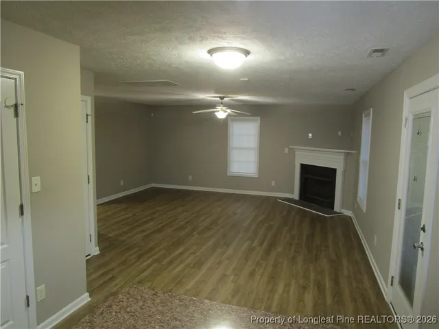 $1,700 | 1442 Vandenberg Drive, Fayetteville, NC 28312