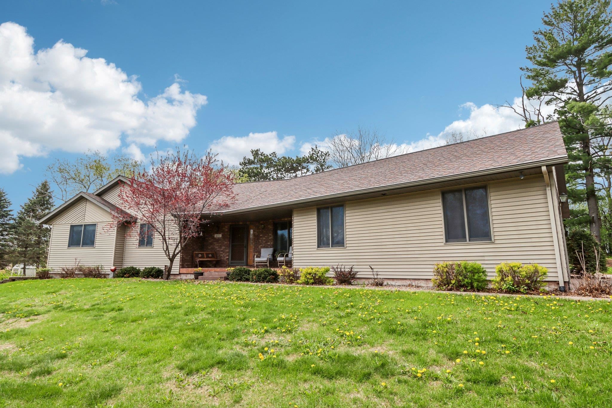 402 Derby Row Reedsburg, WI 53959 - Photo 11 of 49