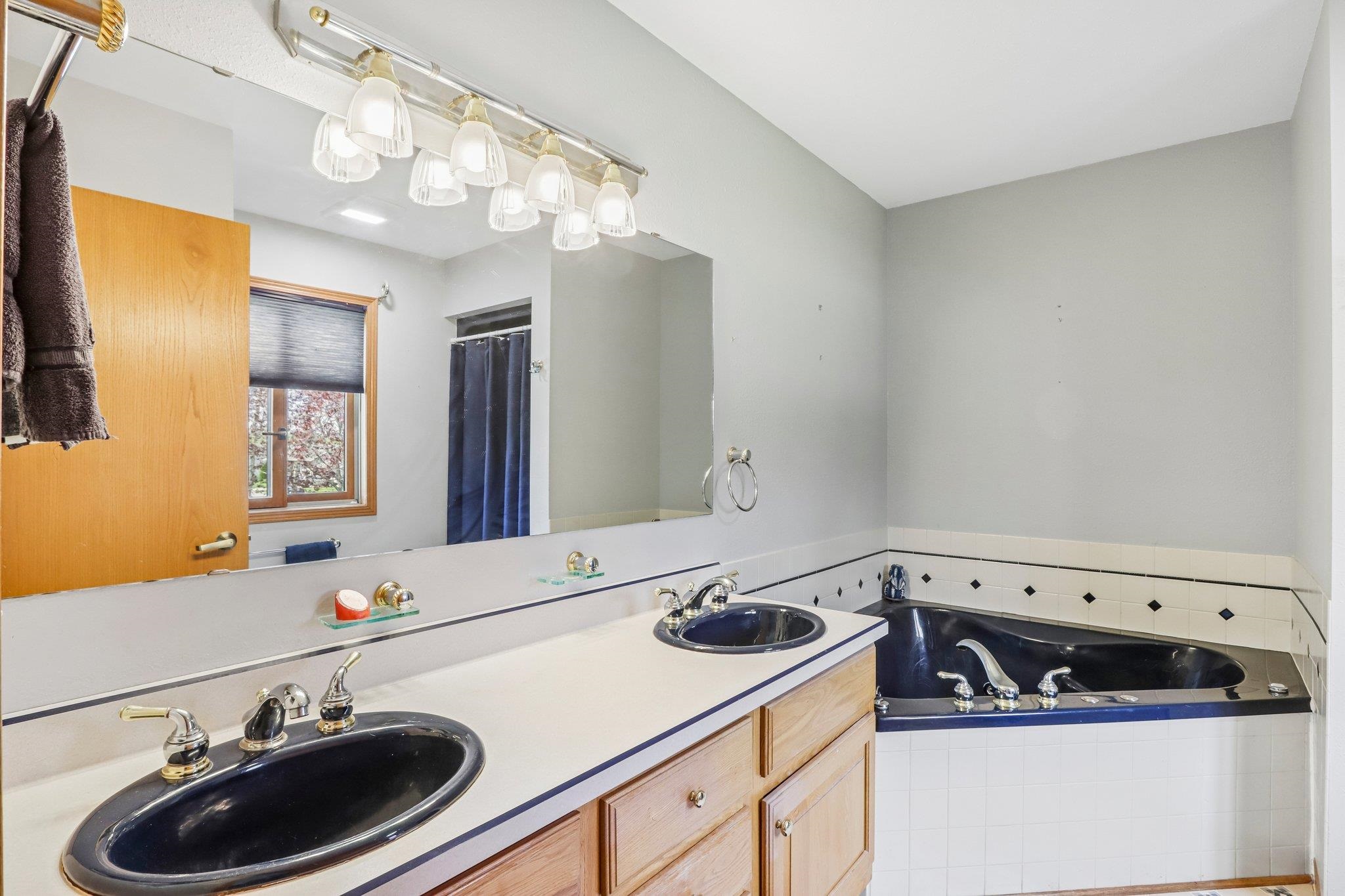 402 Derby Row Reedsburg, WI 53959 - Photo 32 of 49