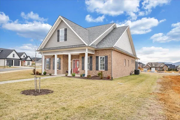 $674,950 | 190 Merion Circle, Daleville, VA 24083