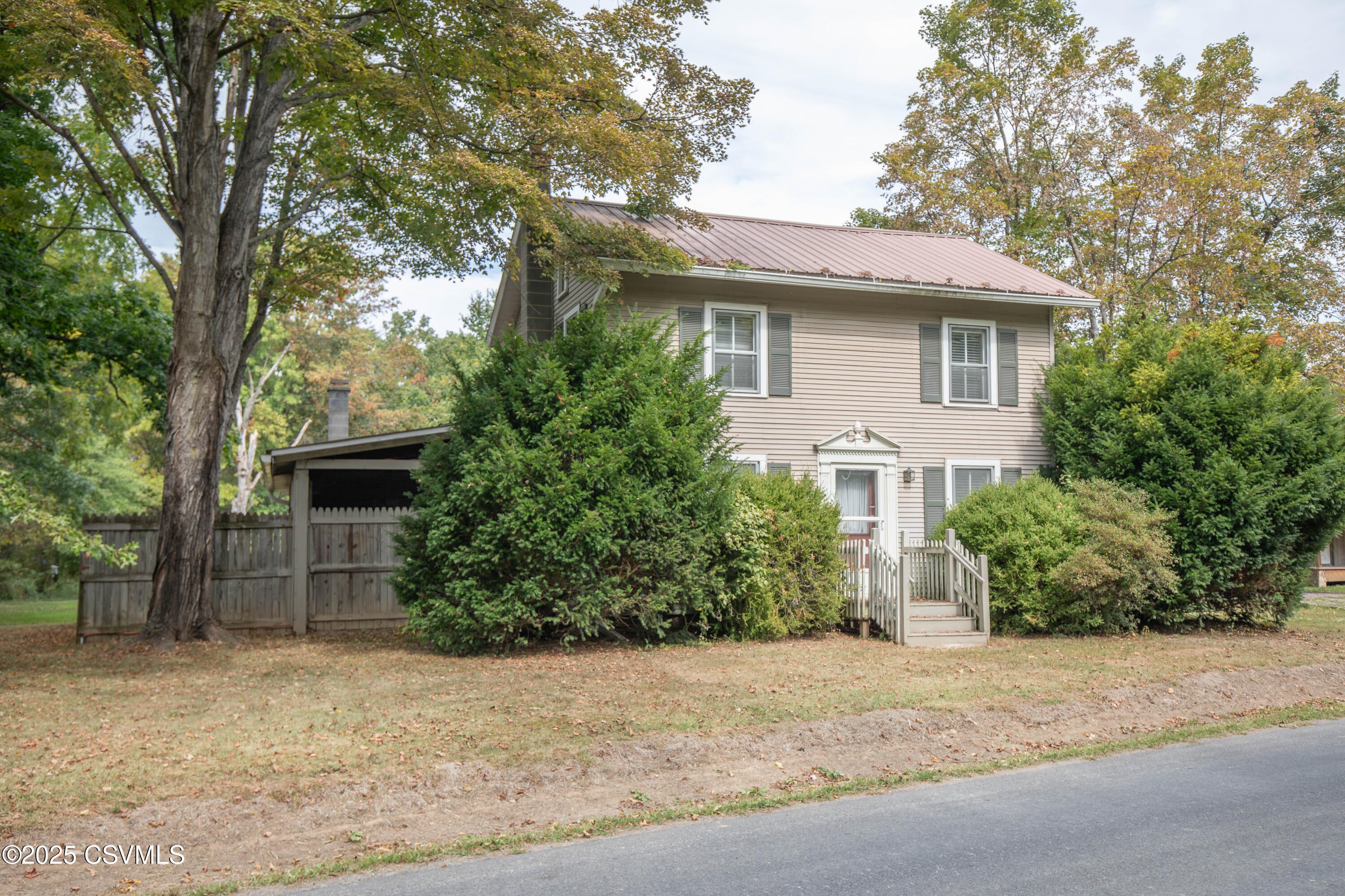 4240Creek-37