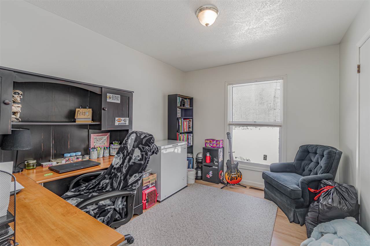 2740 South Loomis Road Mount Pleasant, MI 48858 - Photo 12 of 15 1884632-11.JPG