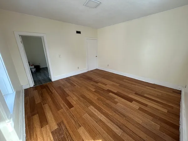 $2,500 | 25 Bellevue Street, Unit 2, Worcester, MA 01609