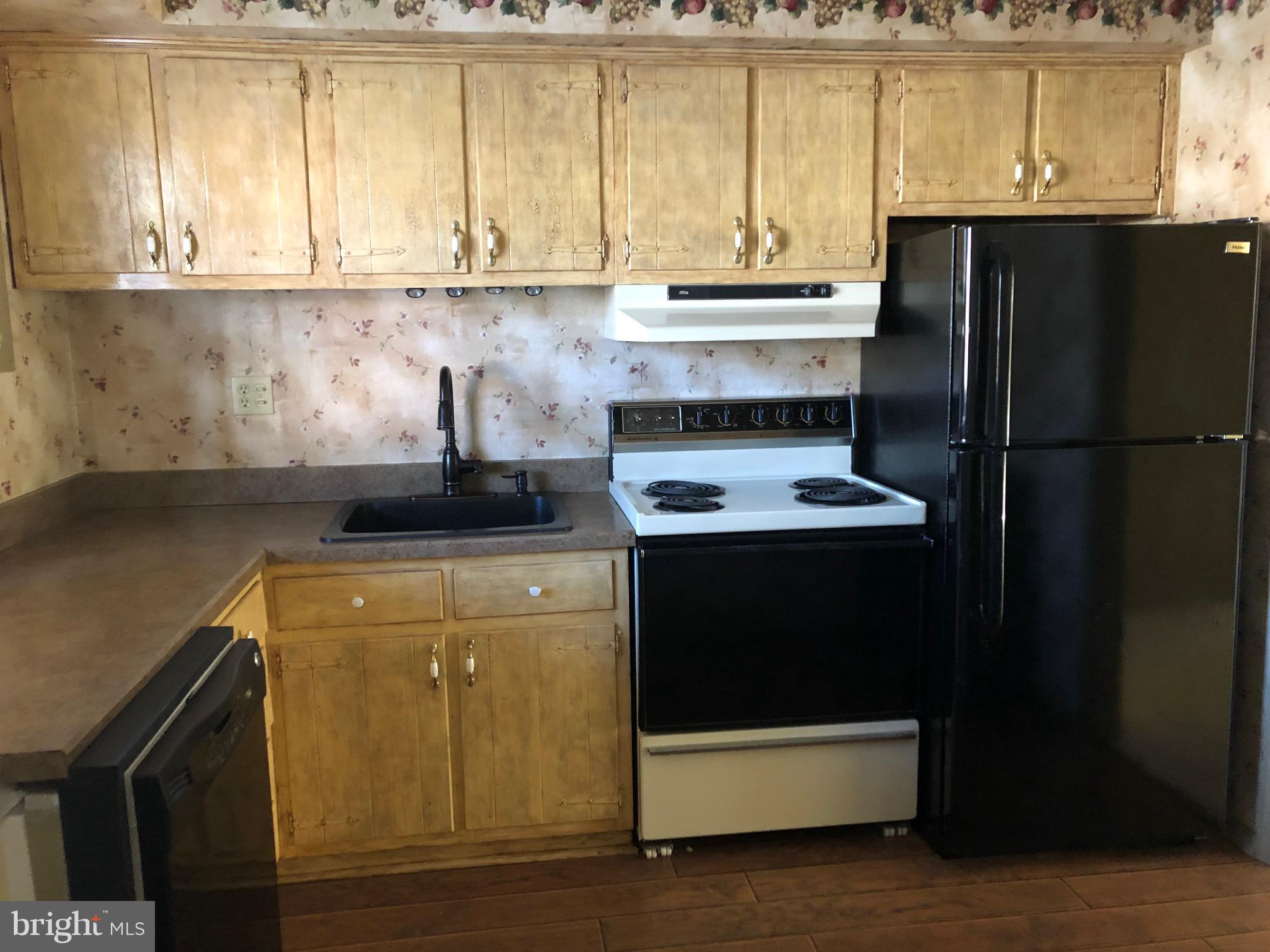 1740 Devers Road York, PA 17404 - Photo 6 of 17