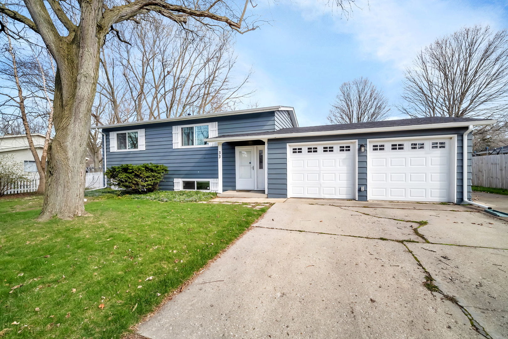 33 Scarsdale Road Montgomery, IL 60538 - Photo 1 of 33 Gallery Image 1