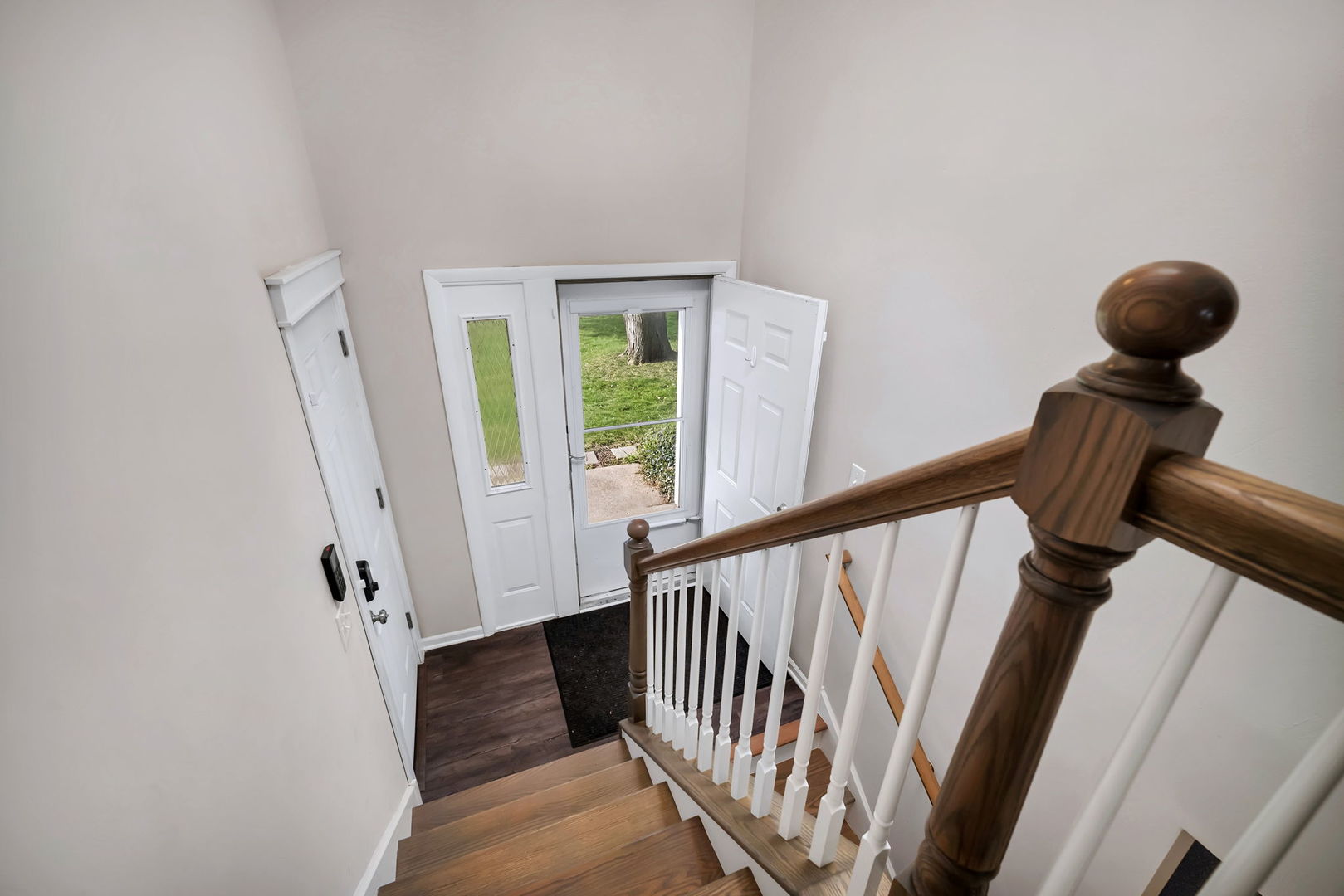 33 Scarsdale Road Montgomery, IL 60538 - Photo 4 of 33 Gallery Image 4