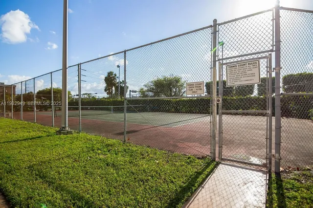 $2,000 | 706 Northwest 87th Avenue, Unit 312, Miami, FL 33172