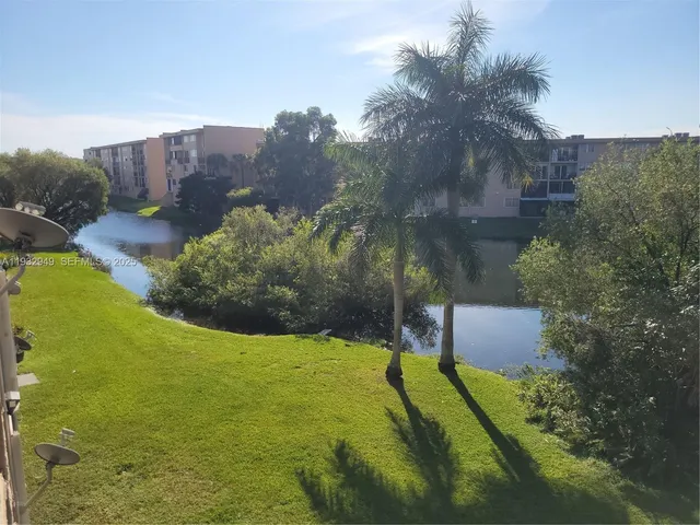 $2,000 | 706 Northwest 87th Avenue, Unit 312, Miami, FL 33172