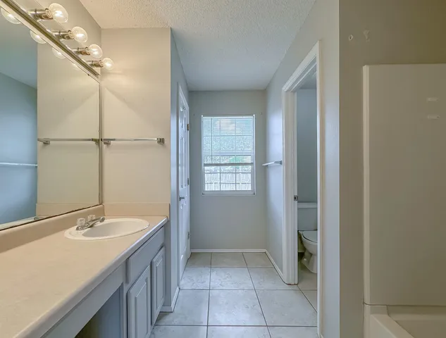 $240,000 | 90 Kiowa Trail, Crawfordville, FL 32327