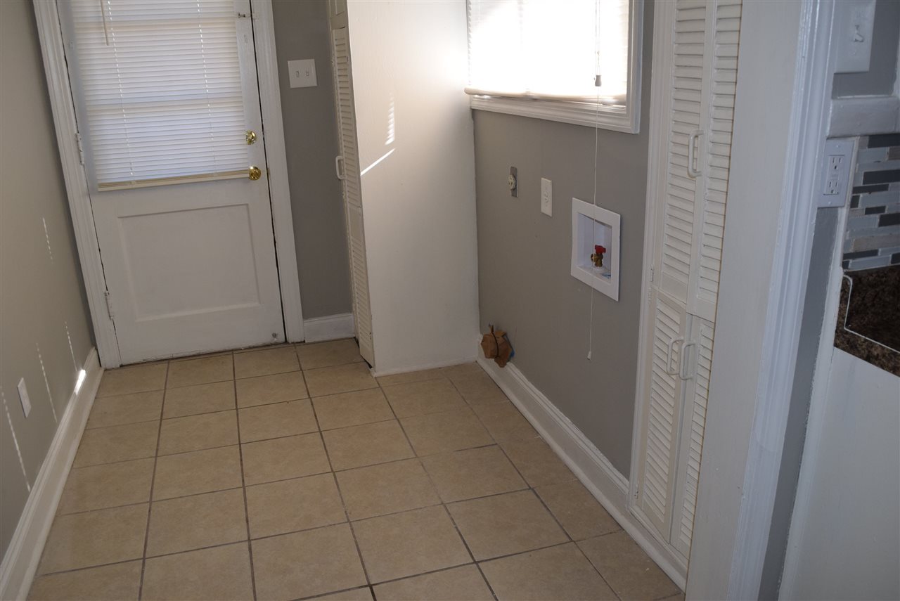 1406 Railton Road Memphis, TN 38111 - Photo 6 of 10