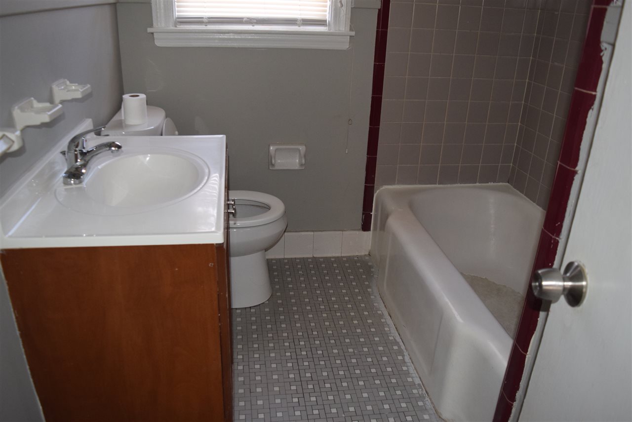 1406 Railton Road Memphis, TN 38111 - Photo 8 of 10