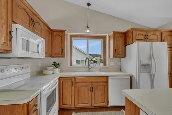 $345,000 | 1540 Timberdoodle Drive, St. Cloud, MN 56303