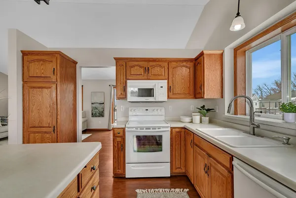 $345,000 | 1540 Timberdoodle Drive, St. Cloud, MN 56303