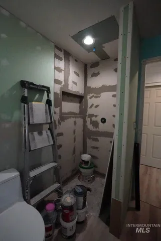 $325,000 | 238 Dorothy Avenue, Gooding, ID 83330