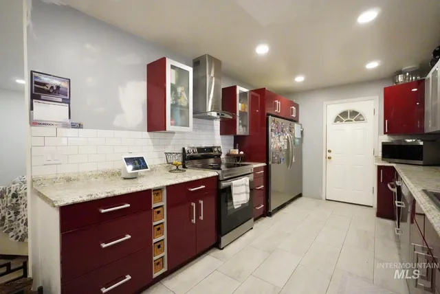 $325,000 | 238 Dorothy Avenue, Gooding, ID 83330