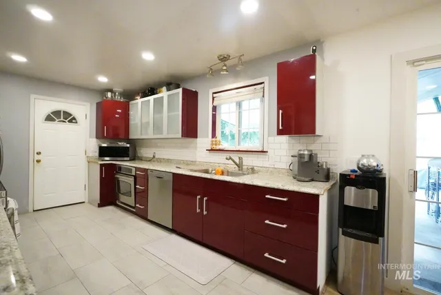 $325,000 | 238 Dorothy Avenue, Gooding, ID 83330