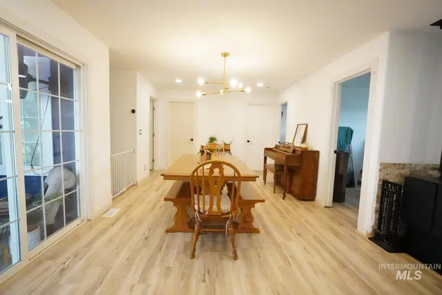 $325,000 | 238 Dorothy Avenue, Gooding, ID 83330