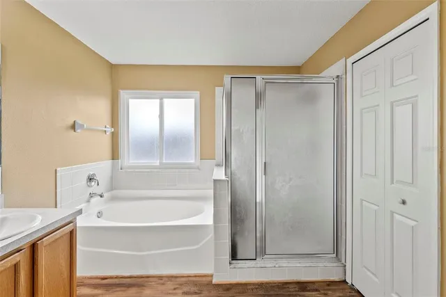 a view of livingroom with furniture and windows