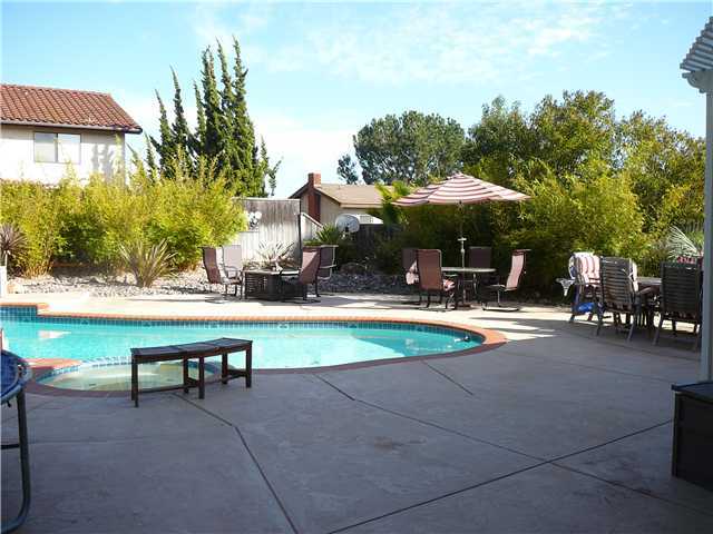 14709 Fieldview Way Poway, CA 92064 - Photo 11 of 19