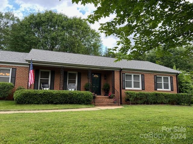 625 Rutledge Avenue Rock Hill, SC 29732 - Photo 2 of 32 Gallery Image 2