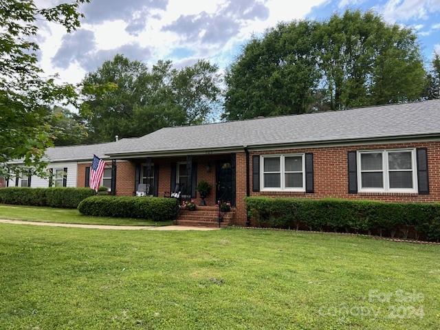 625 Rutledge Avenue Rock Hill, SC 29732 - Photo 3 of 32 Gallery Image 3