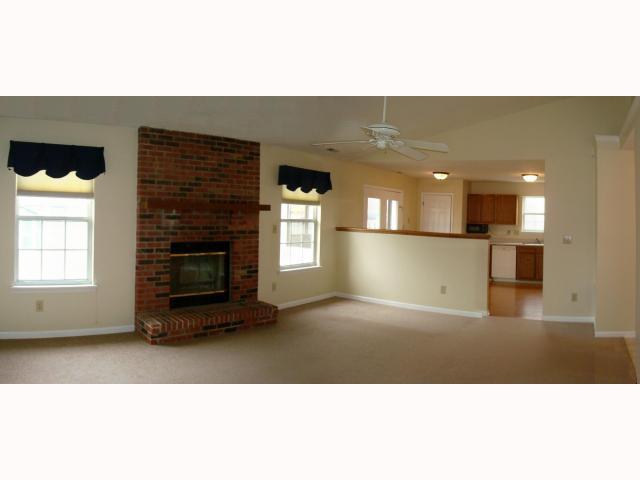 7320 Quartz Rock Road Indianapolis, IN 46236 - Photo 2 of 10 Gallery Image 2