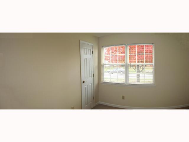 7320 Quartz Rock Road Indianapolis, IN 46236 - Photo 6 of 10 Gallery Image 6