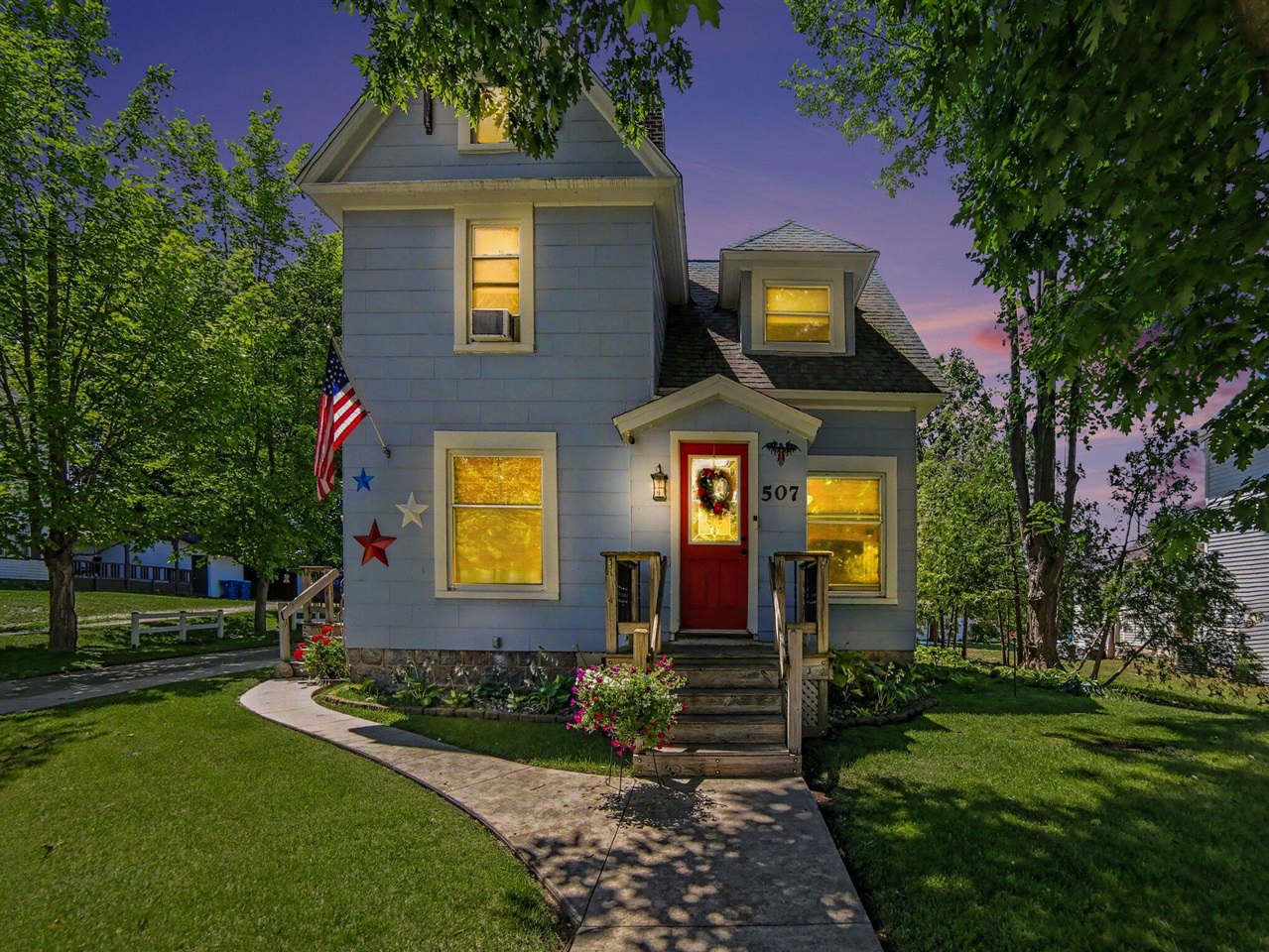 507 South State Street Hart, MI 49420 - Photo 2 of 31