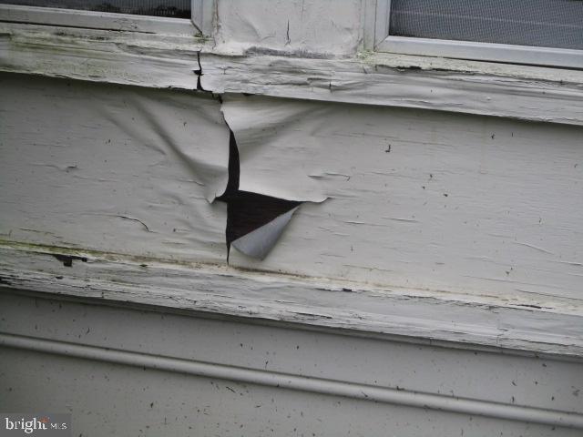 9410 Chippenham Drive Laurel, MD 20723 - Photo 3 of 44