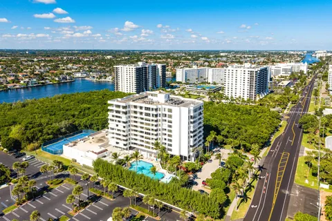 $1,350,000 | 3450 South Ocean Boulevard, Unit 803, Highland Beach, FL 33487