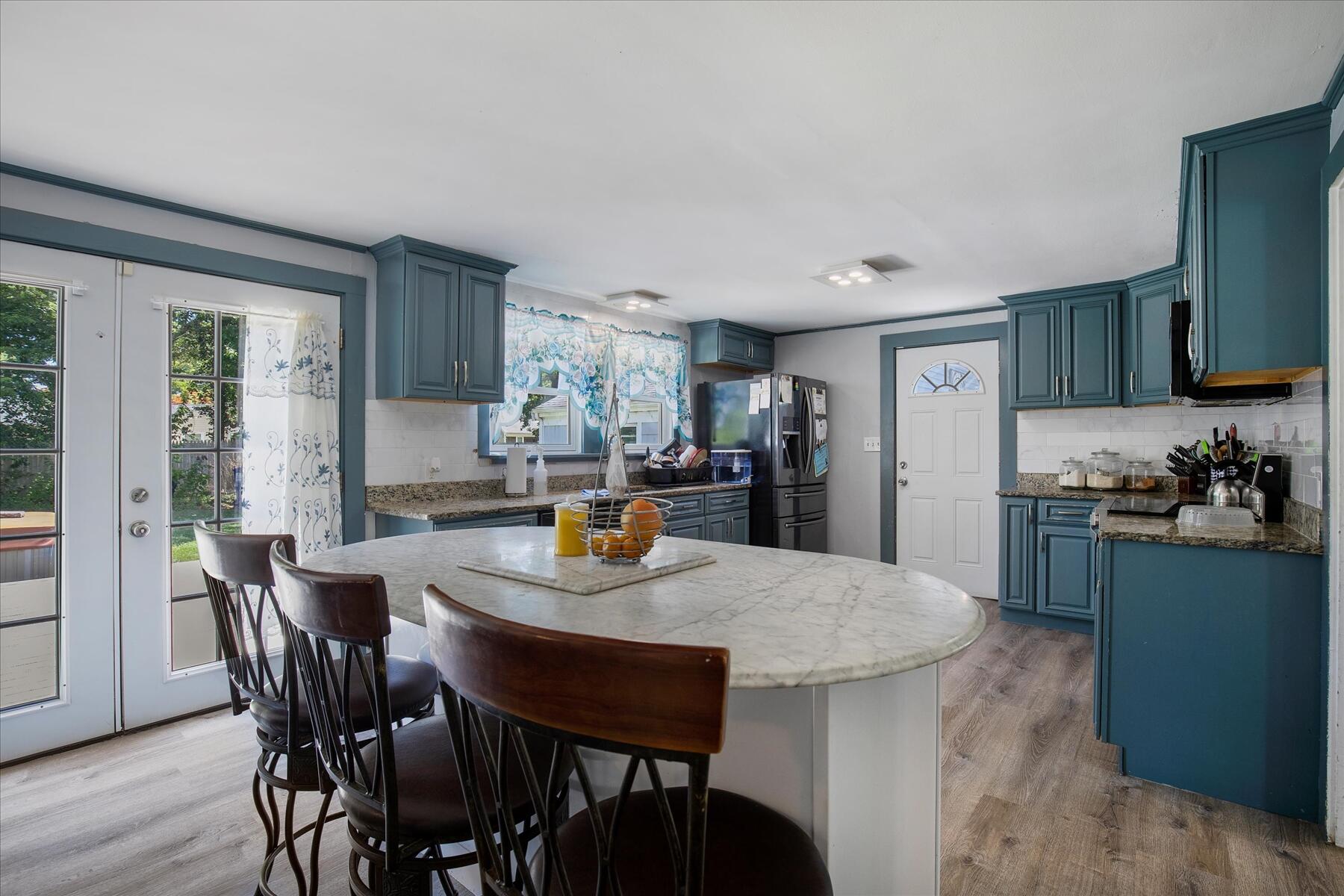 160 Lincoln Road Hyannis, MA 02601 - Photo 8 of 30 15-MG_4008-r