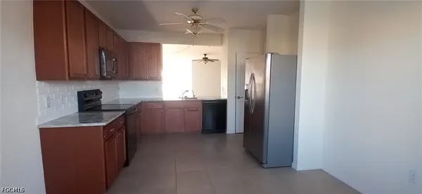 $1,950 | 3440 Cancun Court, Cape Coral, FL 33909