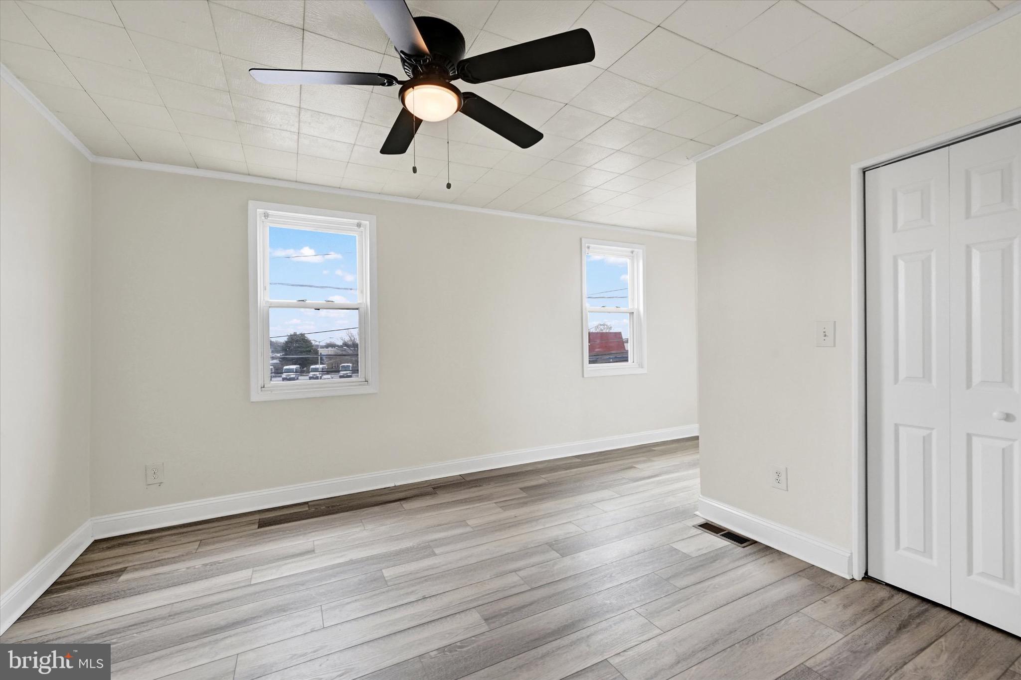 2924 Sollers Point Road Baltimore, MD 21222 - Photo 11 of 19