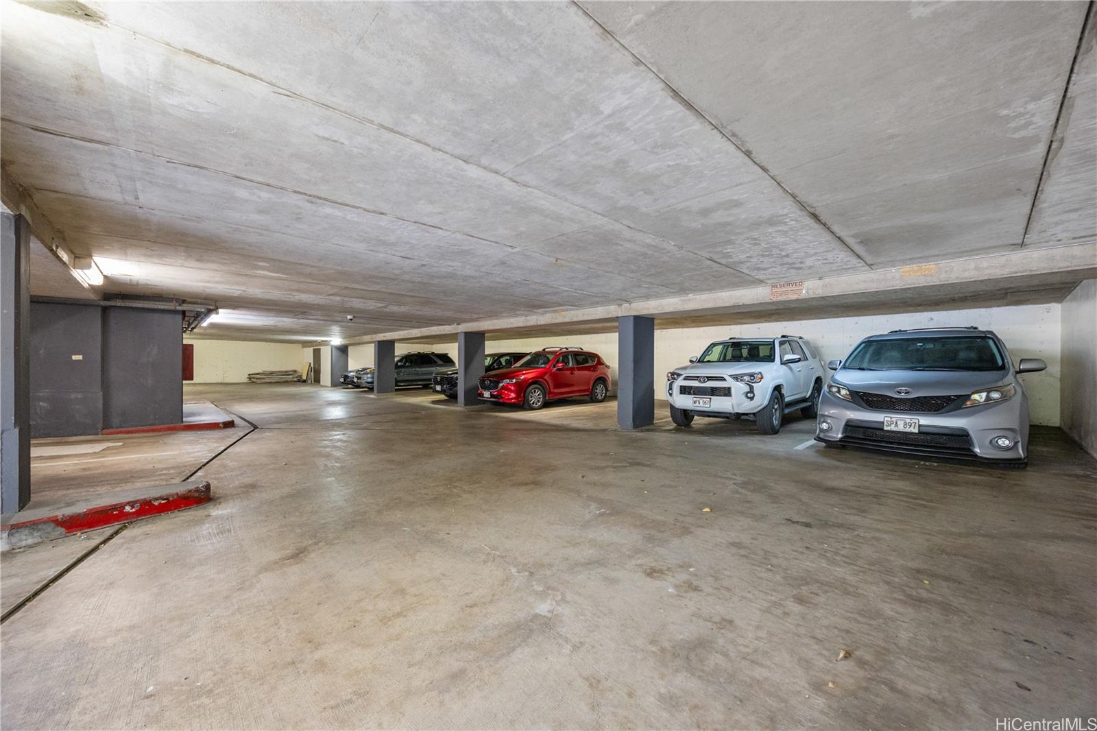 412 Launiu Street Honolulu, HI 96815 - Photo 19 of 20
