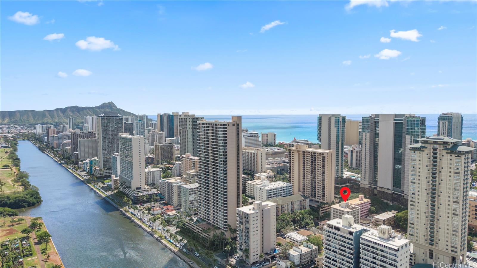412 Launiu Street Honolulu, HI 96815 - Photo 2 of 20 a view of city