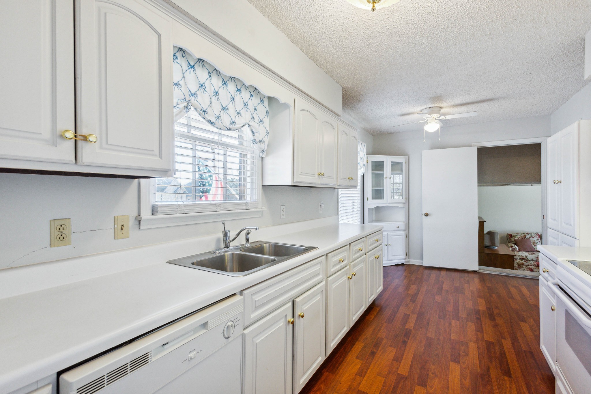 1194 Mires Road Mount Juliet, TN 37122 - Photo 13 of 40 Gallery Image 13
