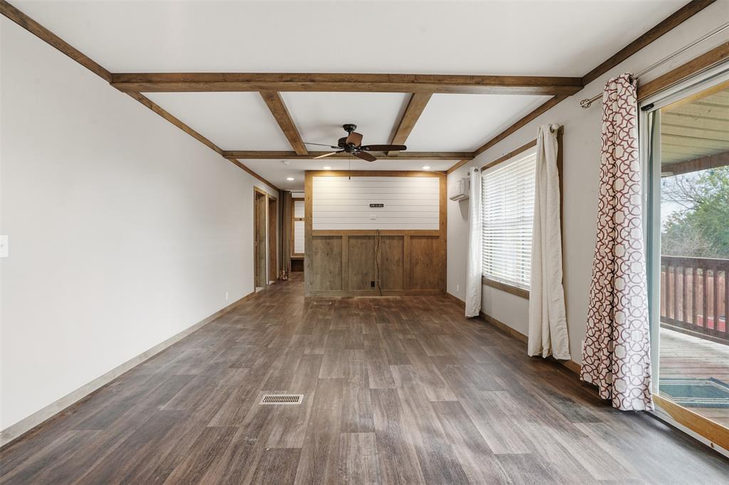 3101 Hilltop Road Granbury, TX 76048 - Photo 21 of 37