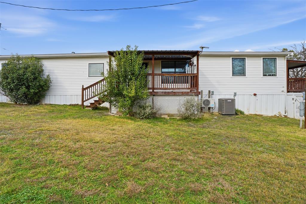 3101 Hilltop Road Granbury, TX 76048 - Photo 30 of 37