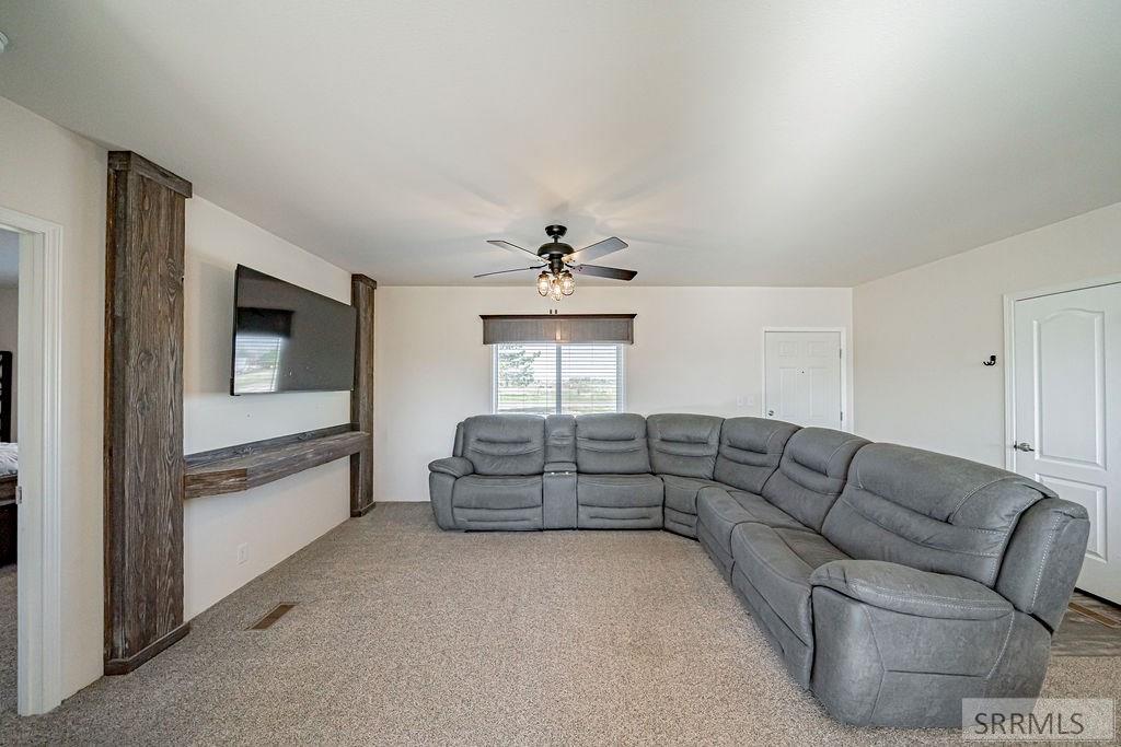 116 North 4100 East Rigby, ID 83442 - Photo 4 of 64