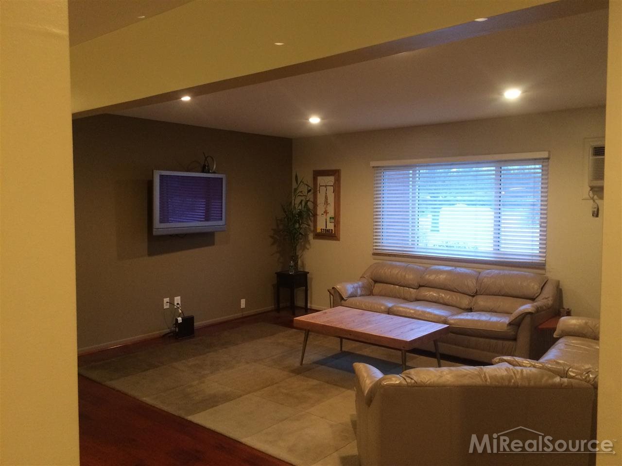 1097 Tienken Court, Unit 102 Rochester, MI 48306 - Photo 5 of 12